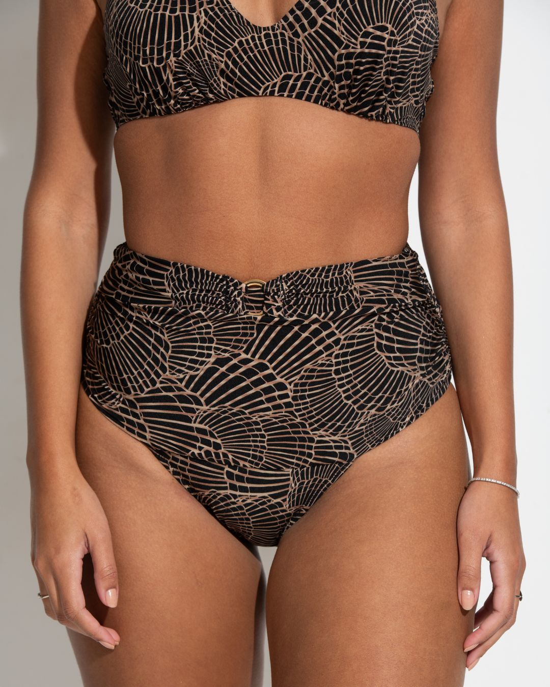 Samoa High Waist Tummy Control Brief In Black & Gold - Pour Moi