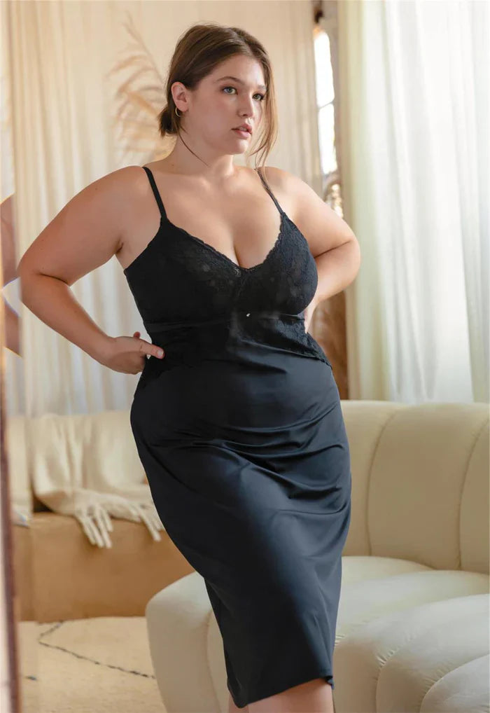 Bust Support Gown In Black - Montelle - BraTopia
