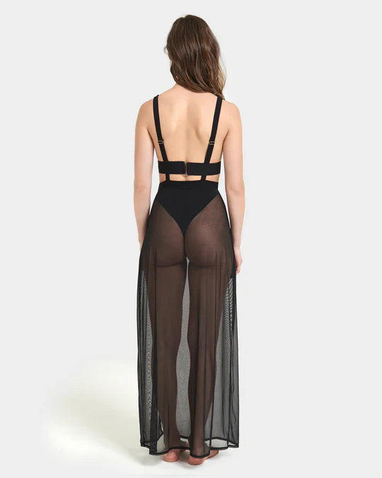 Topaz Long Chemise In Black - Bluebella - BraTopia