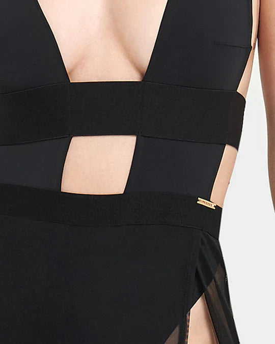 Topaz Long Chemise In Black - Bluebella - BraTopia