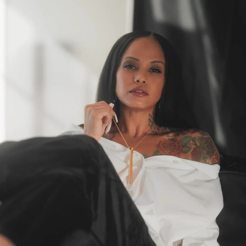 Vesper 2 Vibrator Necklace - Crave - BraTopia