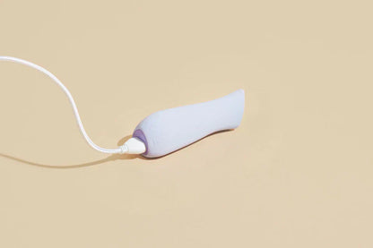 Kip Waterproof Ergonomic Clitoral Vibrator in Lavender - Dame