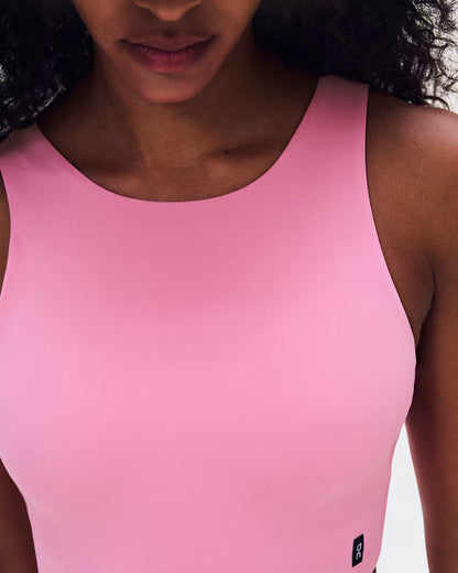 Core 2-in-1 Crop in Bubblegum - On Cloud