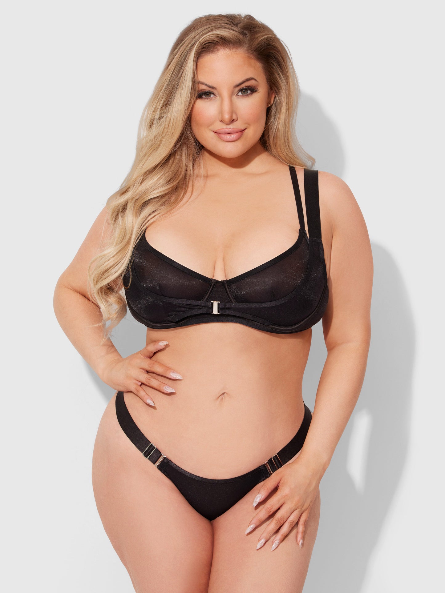 Yvone Layered Bra & Elastic Side Thong - House of Desire
