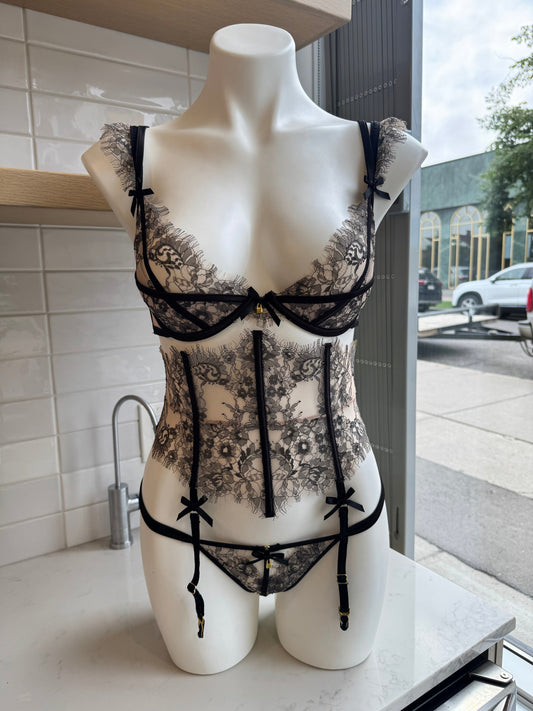 Gwen Eyelash Lace & Mesh Lingerie Set - House of Desire
