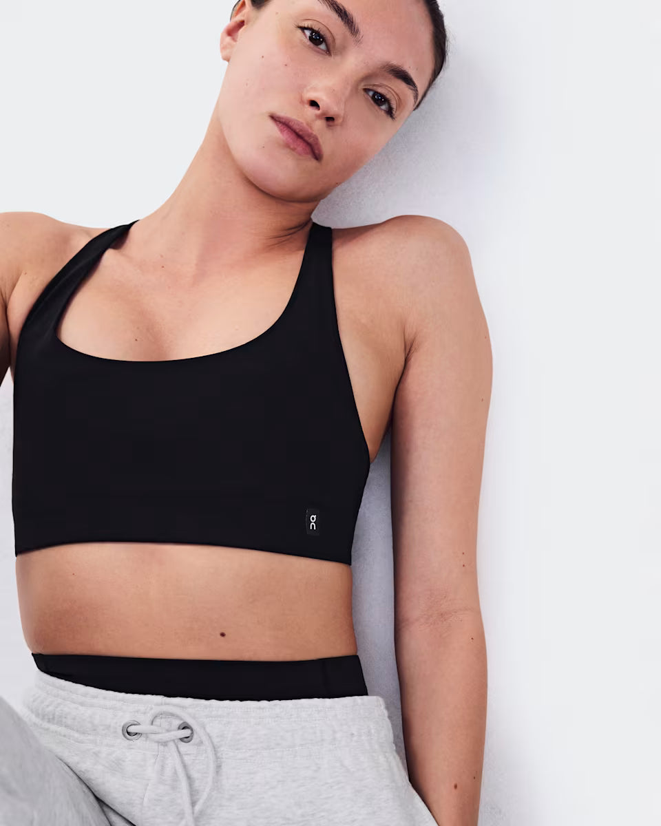 Studio Bra in Black