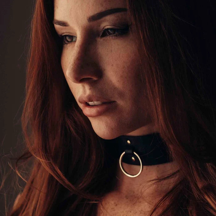 Maze Wide Choker with Leash - Bijoux Indiscrets