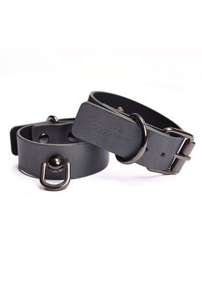 Chain-Link Cuffs In Grey - Coquette
